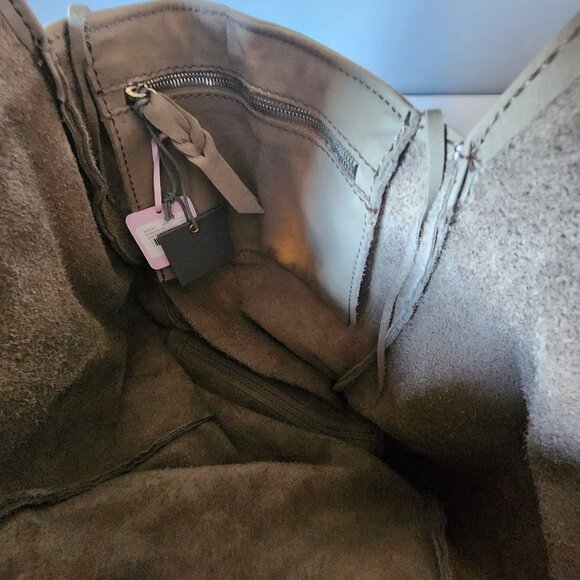 Large Leather Fringe Hobo "NEW" - Picture 4 of 16